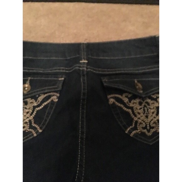 Blue Identity Women's Blue Capri Jeans Pockets Casual Size 10 - Picture 5 of 6